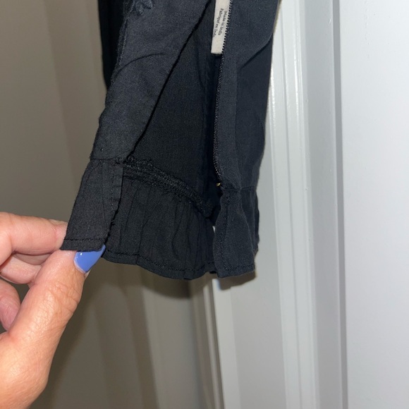 Black Puff Sleeve Smocked Blouse with Ruffled Hem - Picture 3 of 7